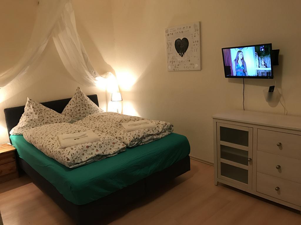 Leezdorfer Hof Hotel Ngoại thất bức ảnh